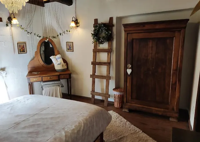 Feggaropetra Inn Magic Mountain House